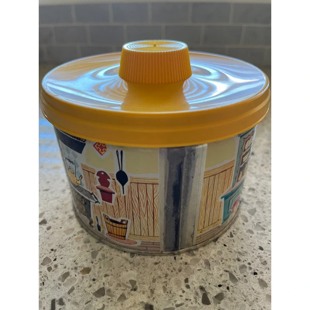 Vintage 1958 Mrs Lelands Golden Butter Bits Tin Home Sweet Home Yellow Lid 1lb